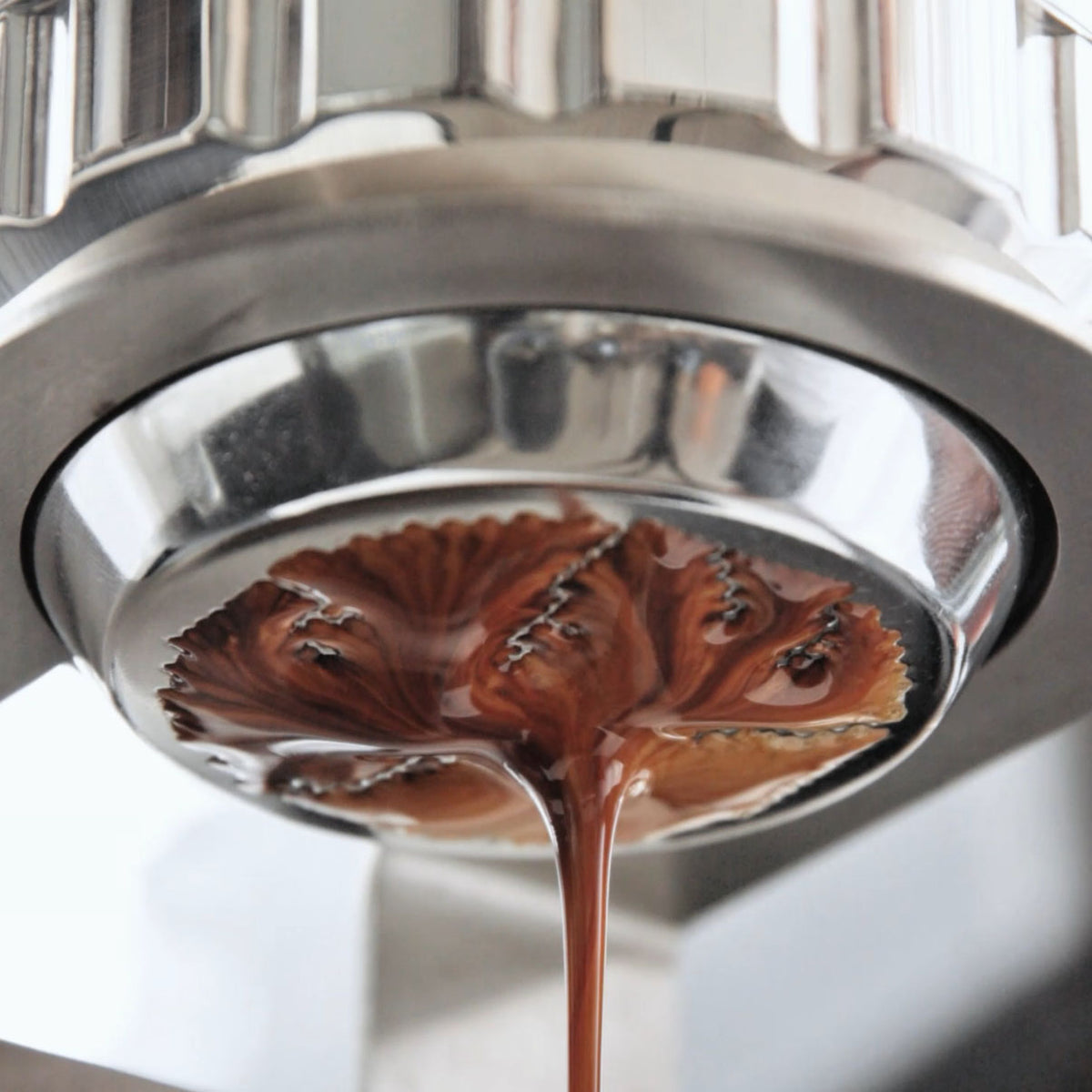 Lastaforest Pneumatic Espresso Machine – detail view | Lastaforest