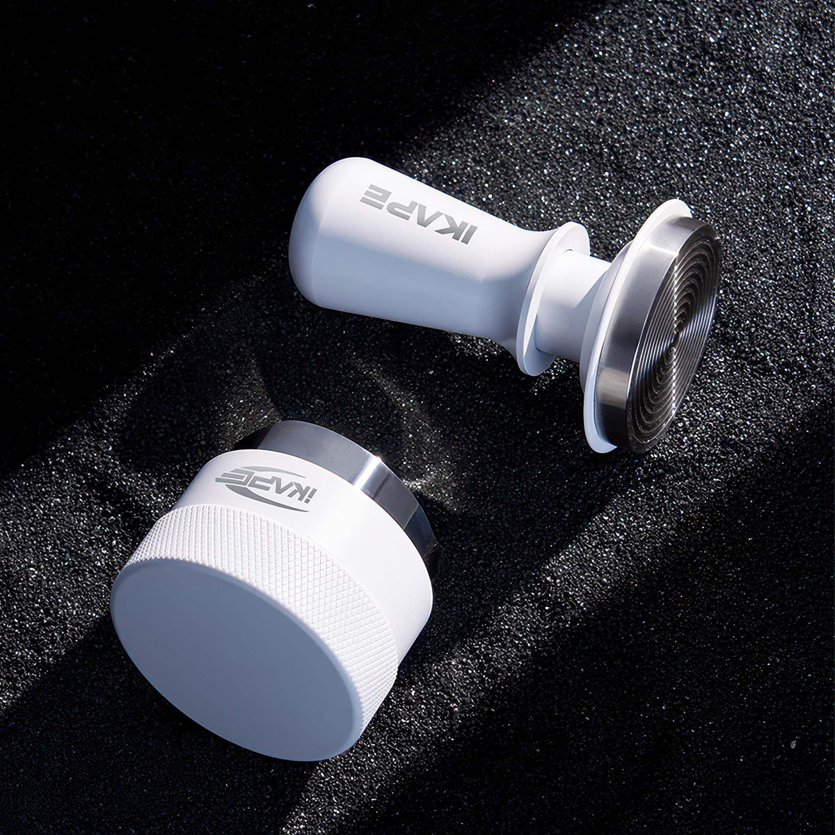 Espresso White Tamper & Distributor – detail view | Lastaforest