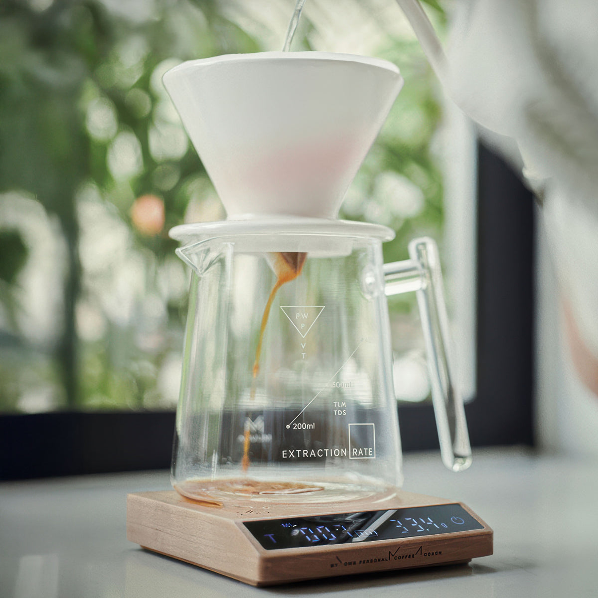 Precision Brew Walnut Digital Coffee Scale – side view | Lastaforest