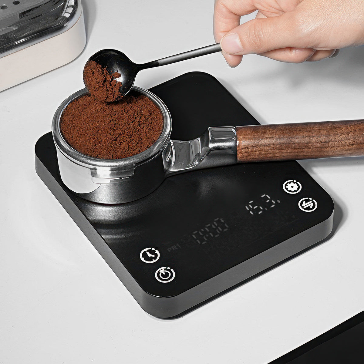 Handcrafted Flat-bottom Bottomless Portafilter – side view | Lastaforest