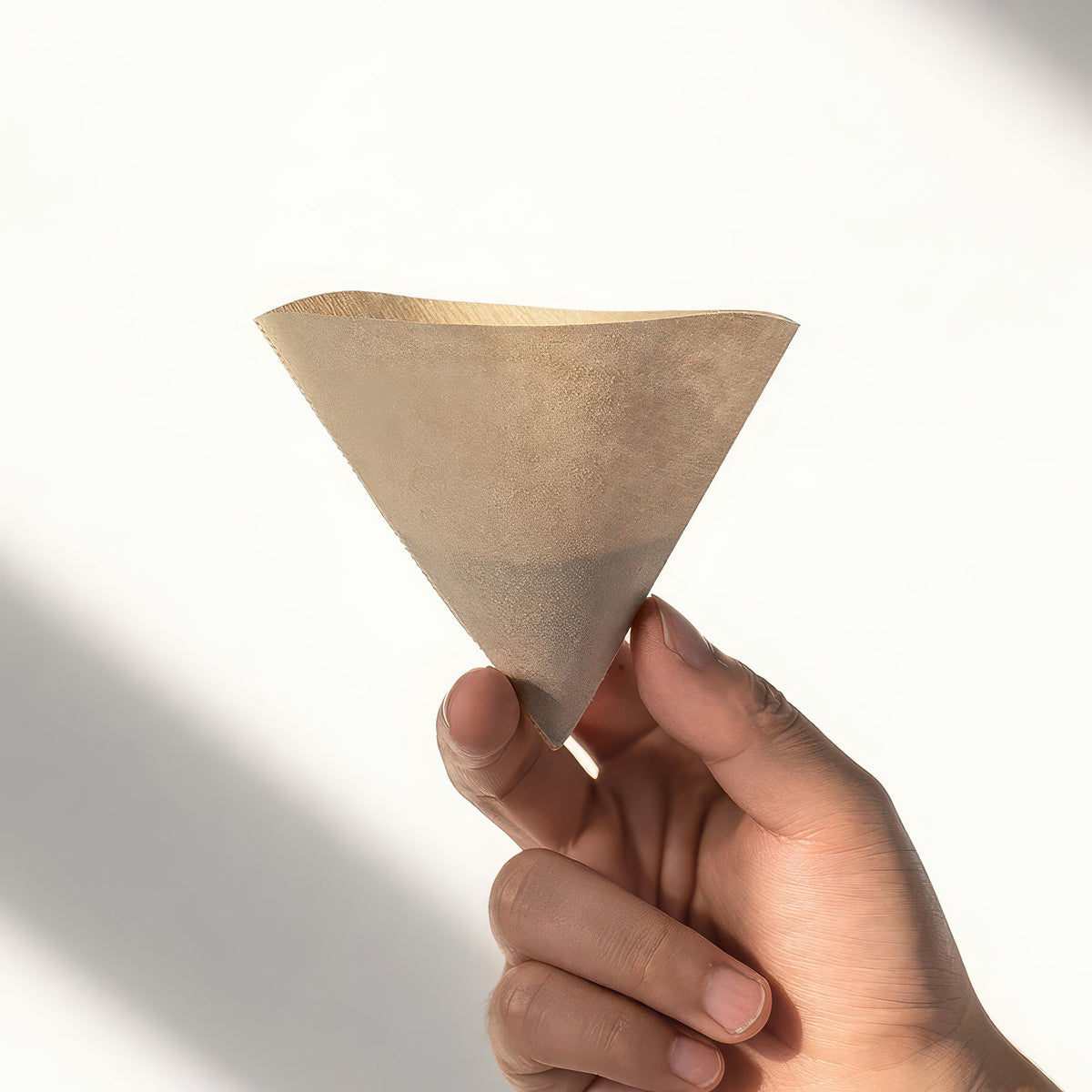Natural V60 Sector-Shaped Filter Papers – side view | Lastaforest