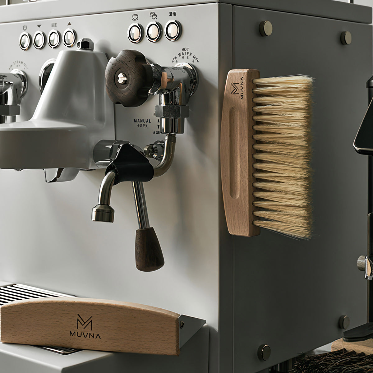 Solid Wood Coffee Cleaning Brush Set – view 7 | Lastaforest