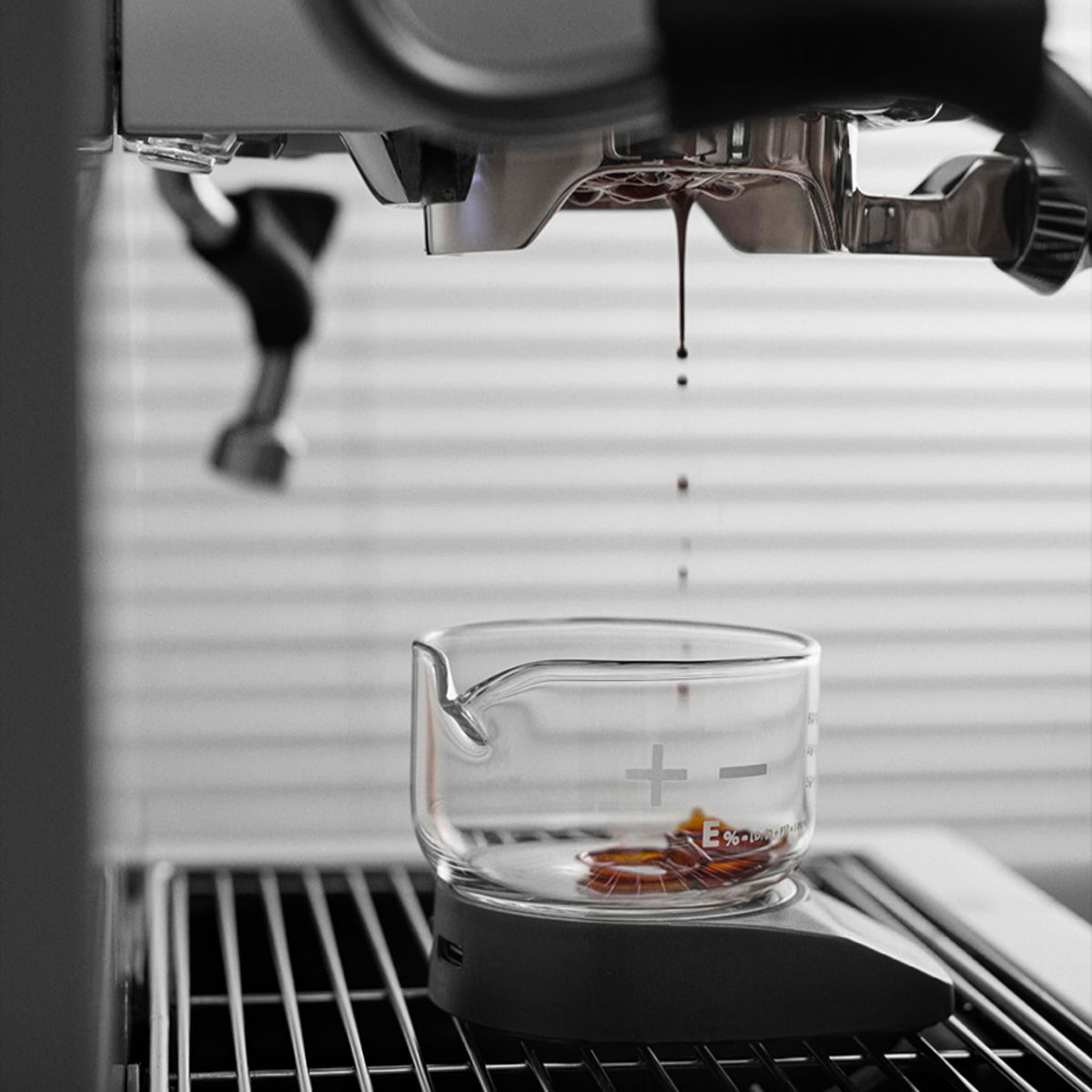 Mini Electronic Portable Espresso Scale – view 5 | Lastaforest