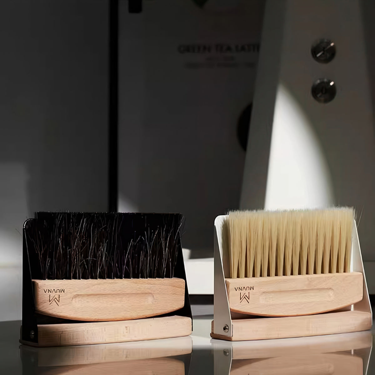 Solid Wood Coffee Cleaning Brush Set – view 13 | Lastaforest