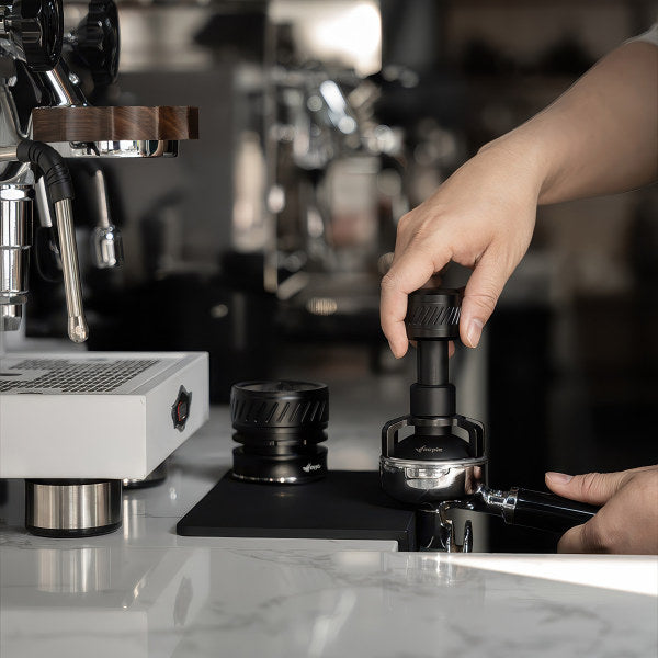 Constant Pressure Espresso Tamper Sound Feedback – detail view | Lastaforest