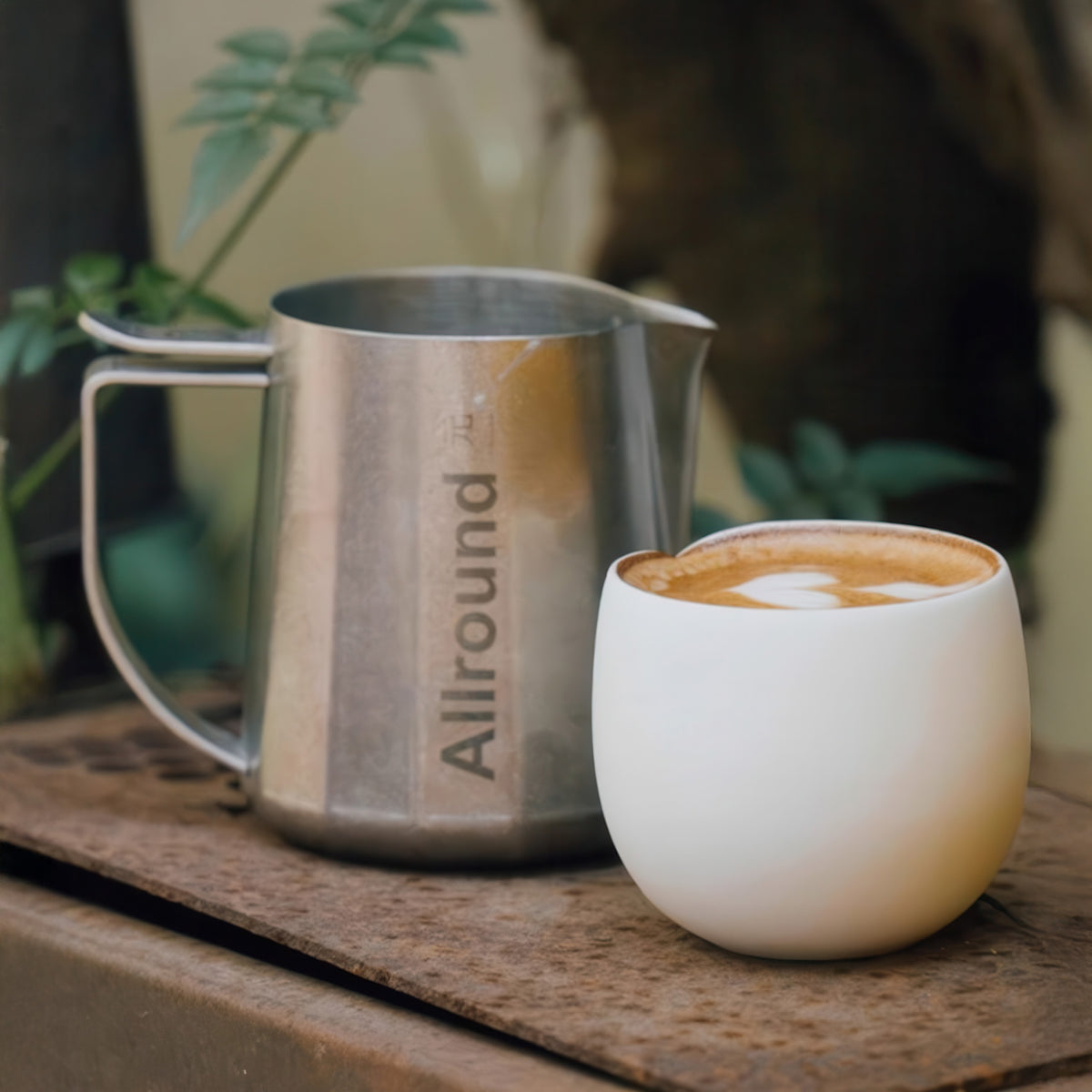 Allround Competition Grade Milk Pitcher – top view | Lastaforest