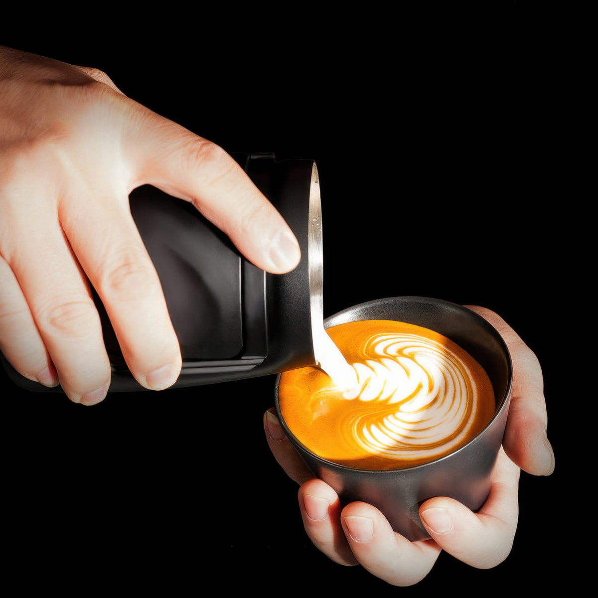 Convertible Foldable Handle Latte Pitcher – top view | Lastaforest
