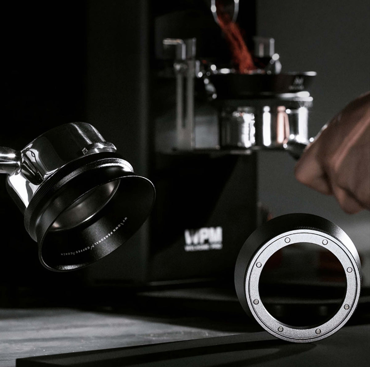 Barista Magnetic Espresso Dosing Funnel – detail view | Lastaforest