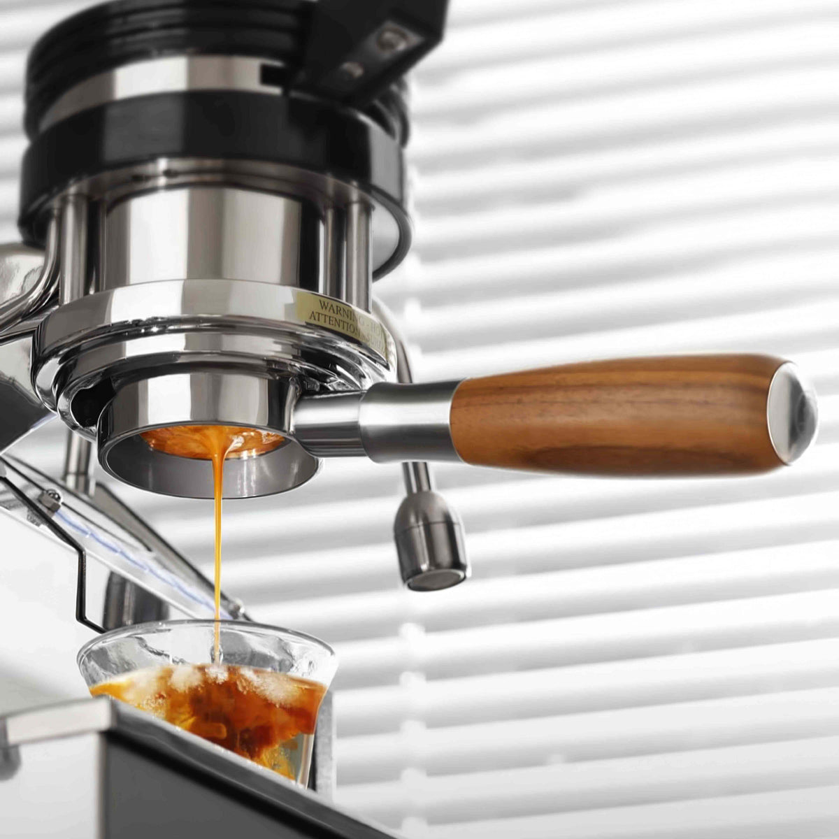 ThunderShot Bottomless Portafilter – detail view | Lastaforest