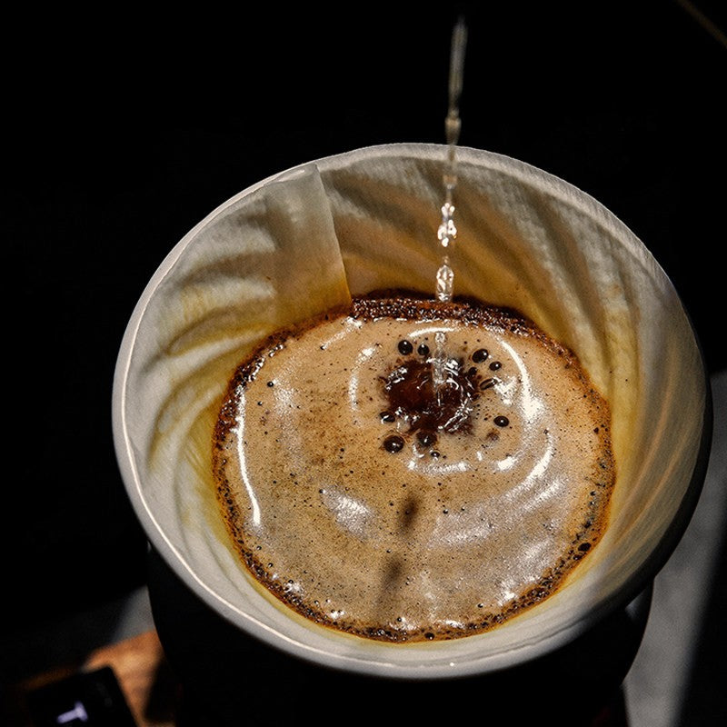 Star Vortex V60 Ceramic Dripper - 16 Spiral Ribs – view 8 | Lastaforest