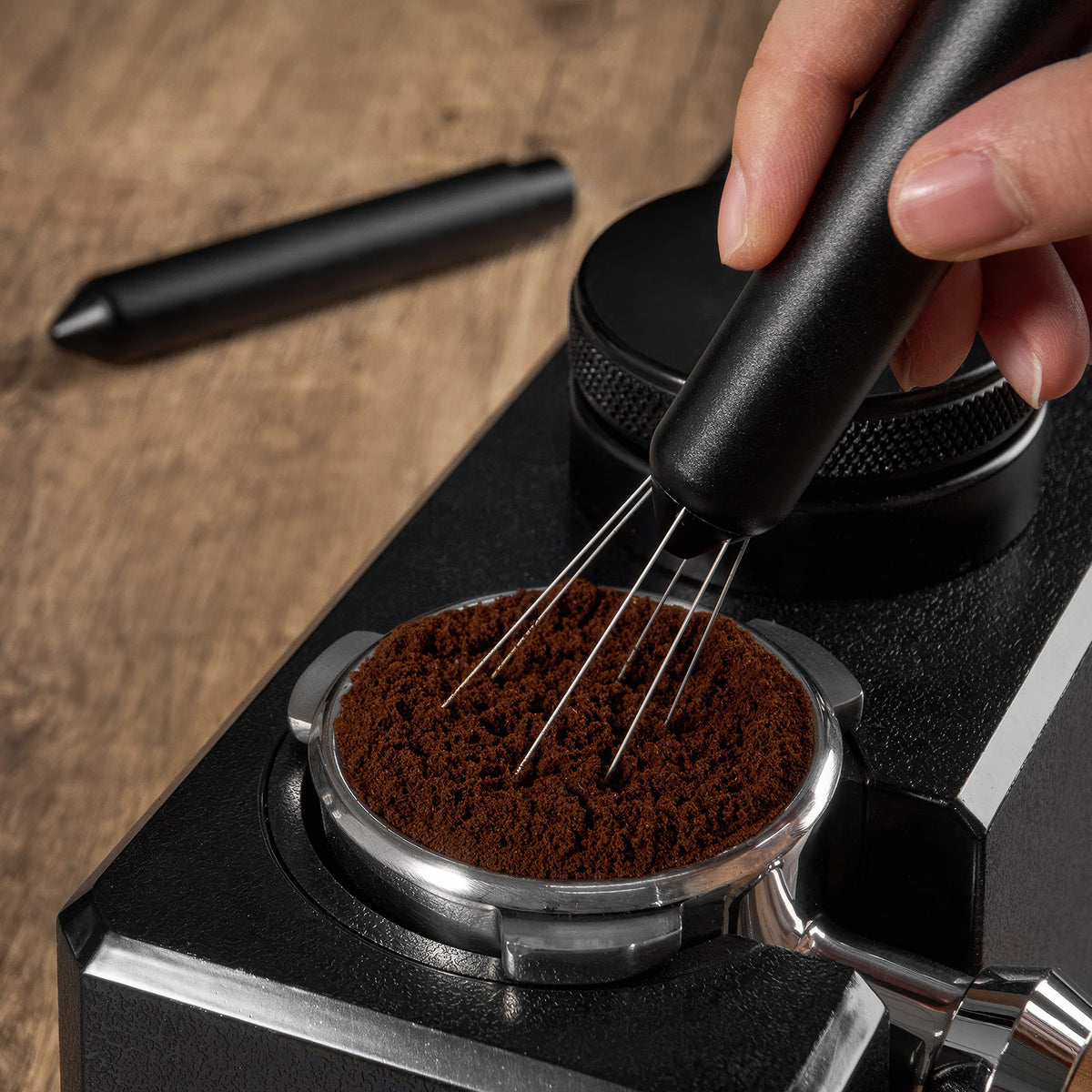 Spring WDT Tool – Press-Action Espresso Distributor – detail view | Lastaforest