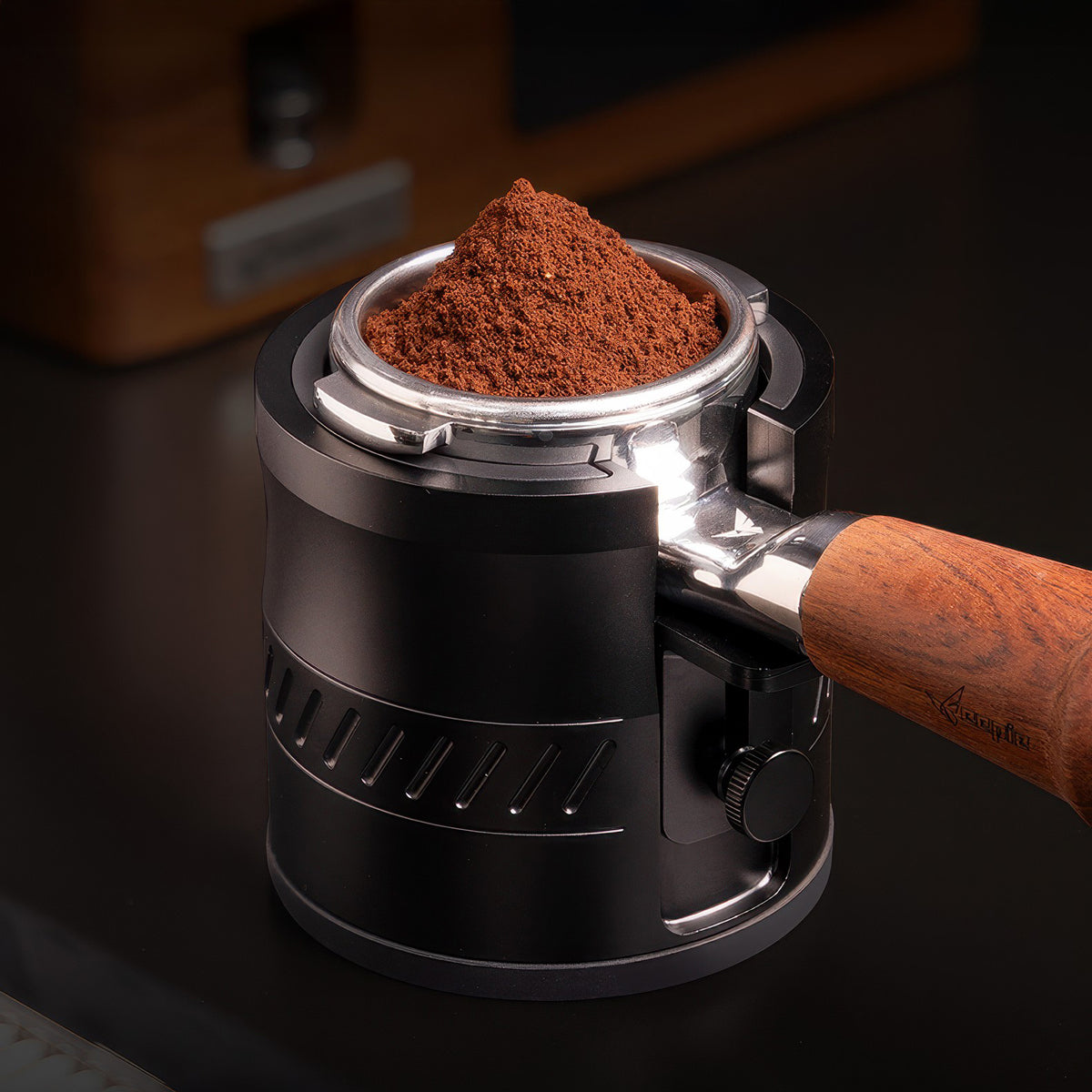 Multi-Function Portafilter Tamping Holder – detail view | Lastaforest