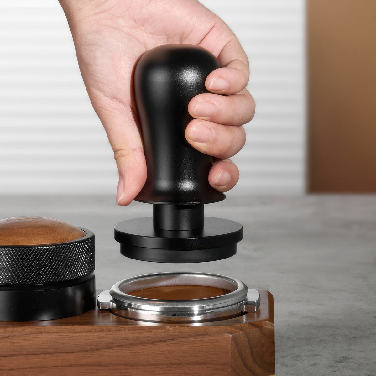 Black Precision Spring-Loaded Constant Force Tamper