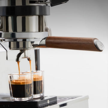 Bottomless Portafilter with Removable Double Spout – top view | Lastaforest