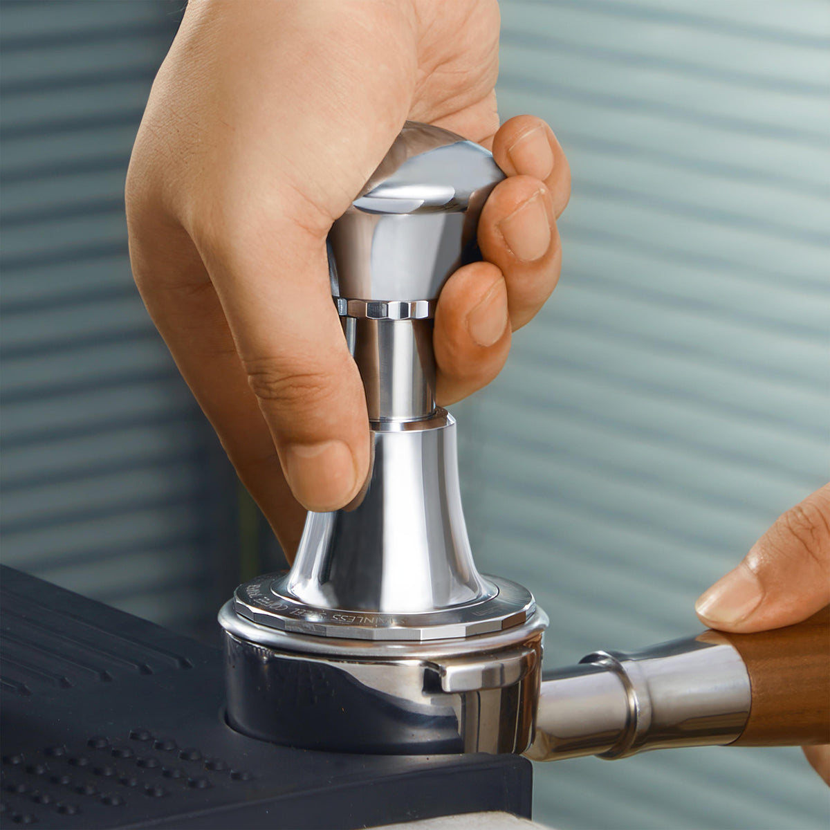 Sword Constant Force Coffee Tamper – view 10 | Lastaforest