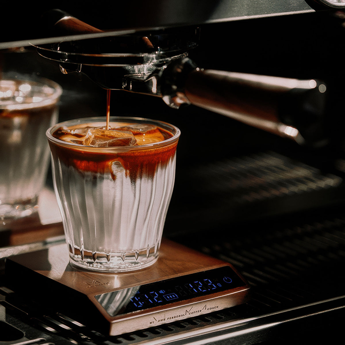 Precision Brew Walnut Digital Coffee Scale – view 6 | Lastaforest