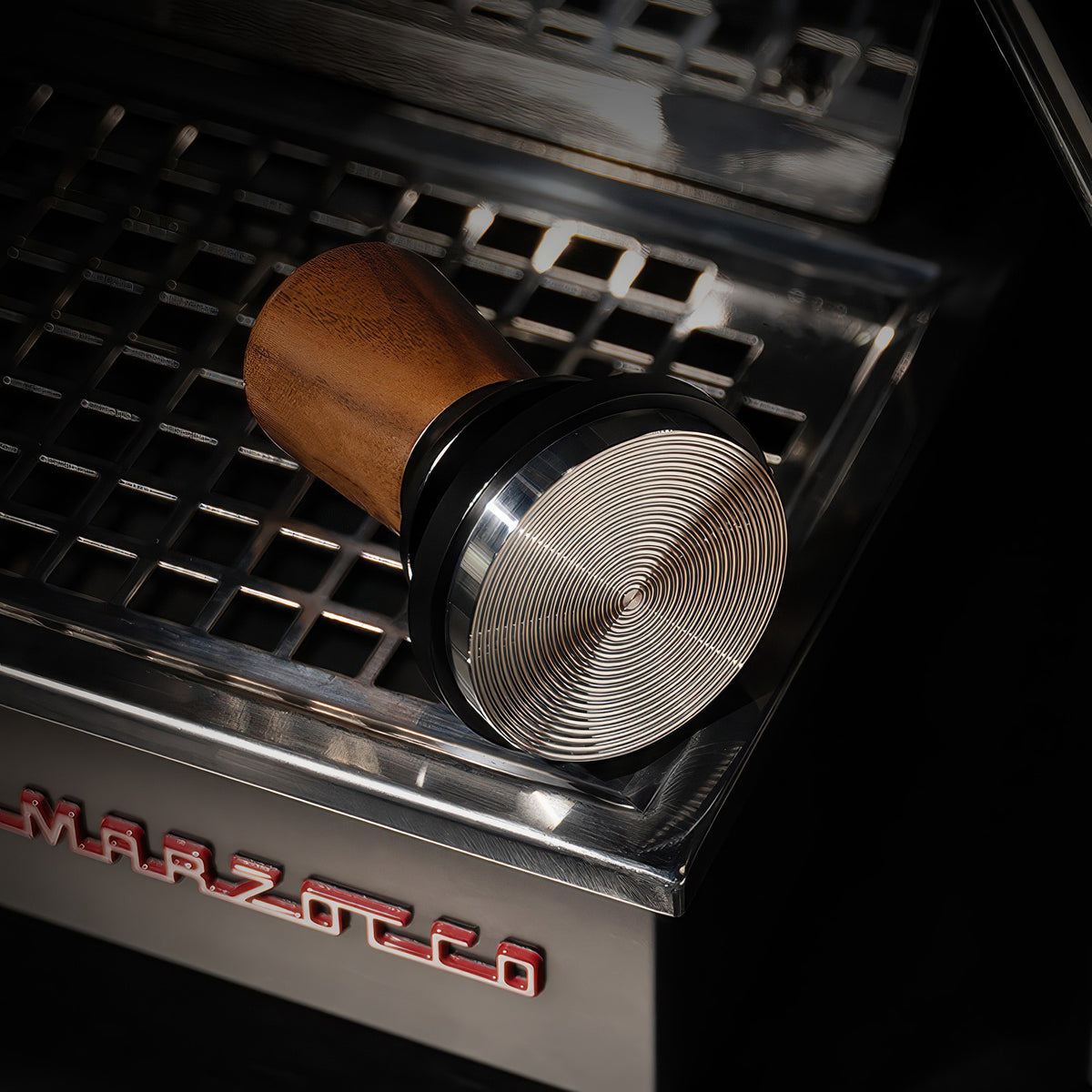 Walnut Coffee Tamper Balanced Design – top view | Lastaforest