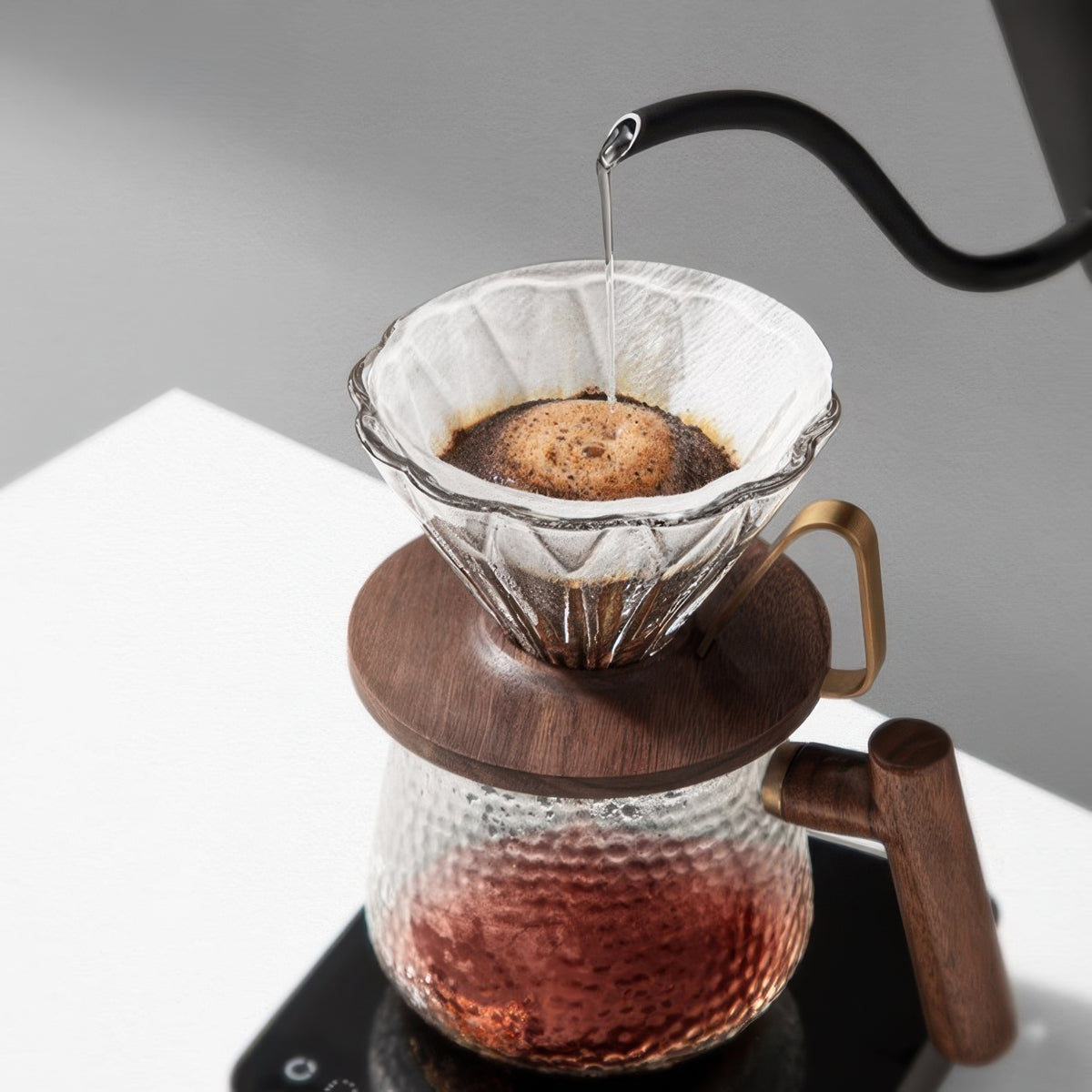 Prisma Walnut Pour-Over Dripper – view 9 | Lastaforest