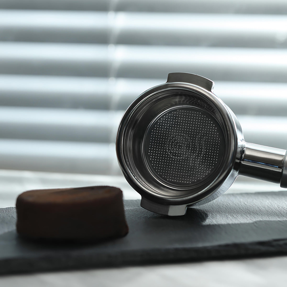 ThunderShot Bottomless Portafilter – view 11 | Lastaforest