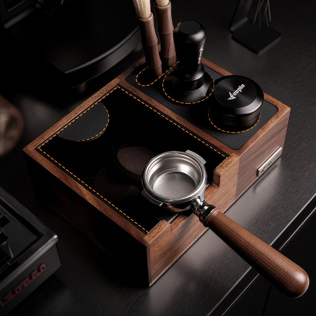 Multi-Function Coffee Tamping Station – view 5 | Lastaforest