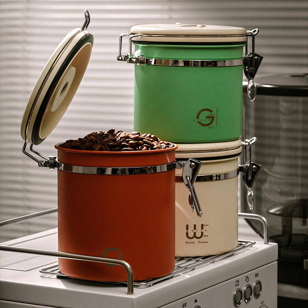 Airtight Coffee Bean Storage Canister – detail view | Lastaforest