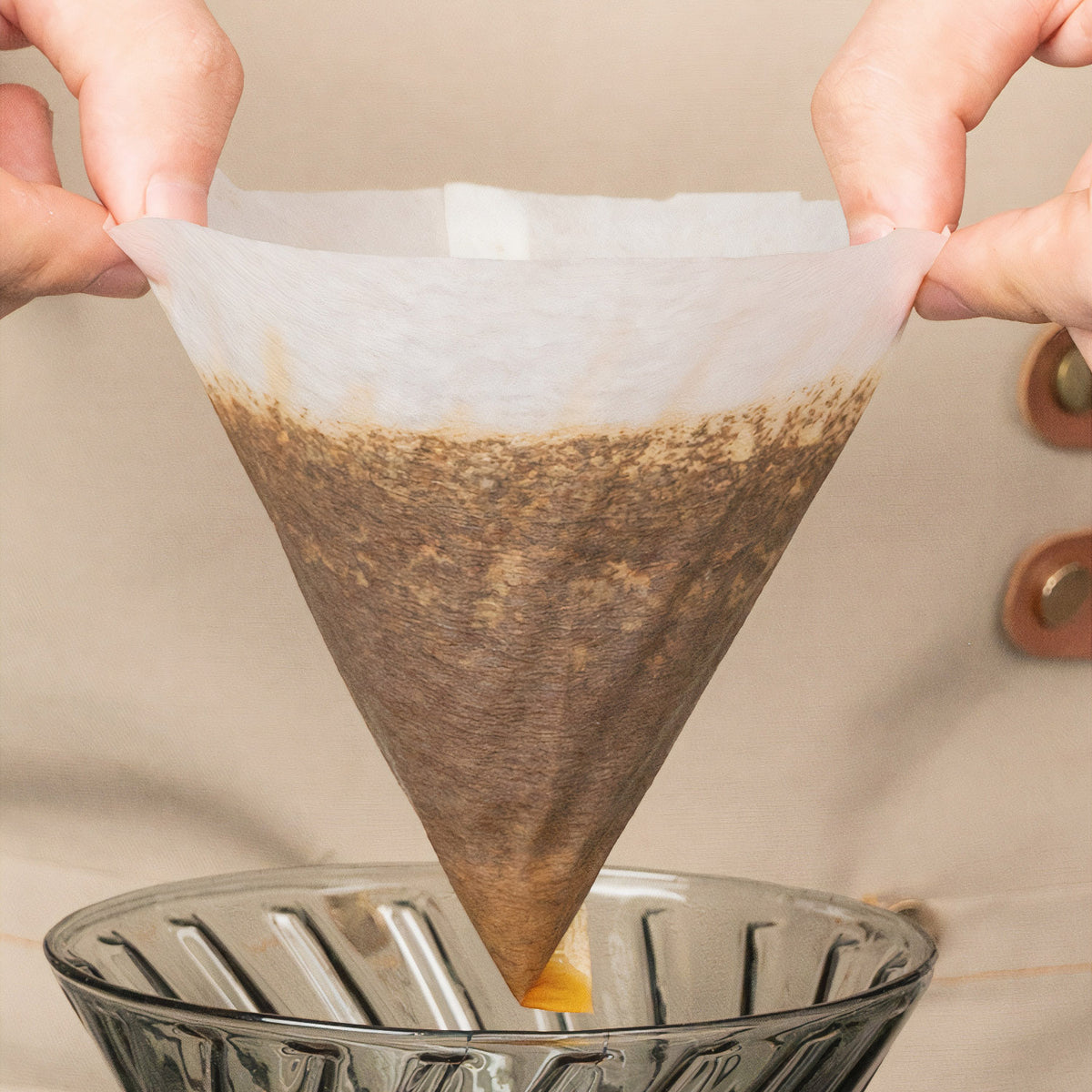 Japanese V60 Hanging Ear Drip Coffee Filter Papers – view 8 | Lastaforest